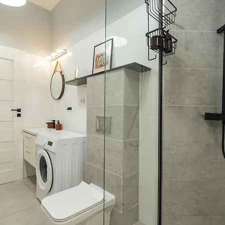 Rentplanet- Damrota *