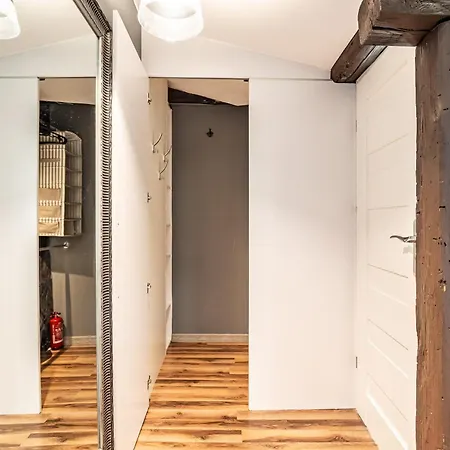 Apartment Rentplanet- Damrota Katowice